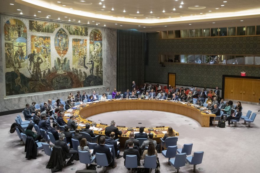 US presents to UNSC second draft for delivering humanitarian aids to Afghanistan