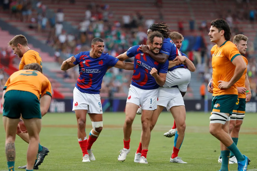 Giants fall on dramatic day at HSBC France Sevens
