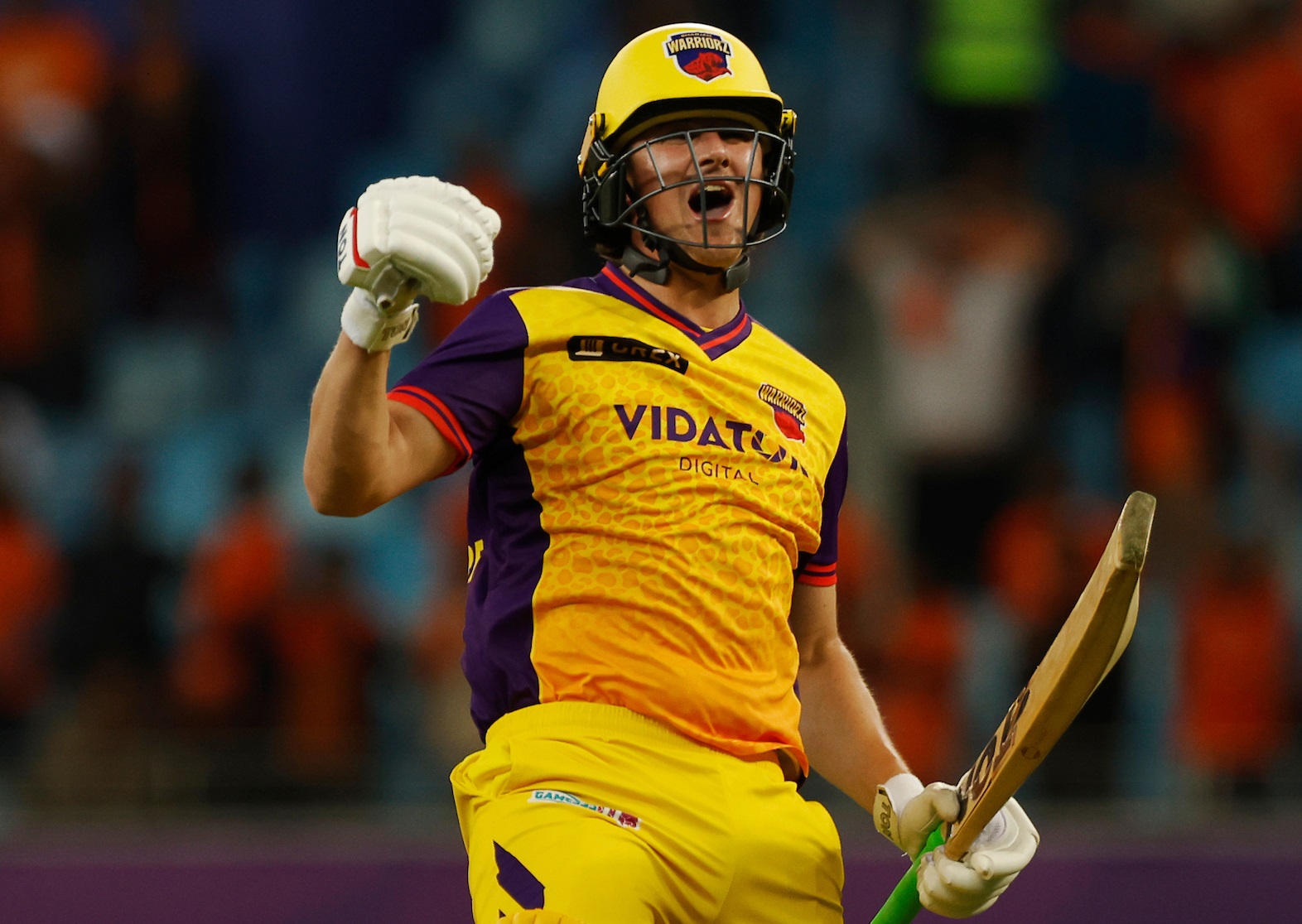 Tom Kohler-Cadmore's heroic knock seals last-ball victory for Sharjah Warriorz