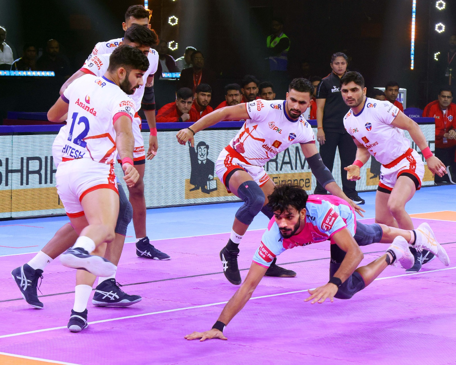 Arjun Deshwal joins an elite list of PKL raiders as Jaipur Pink Panthers overcome UP Yoddhas challenge