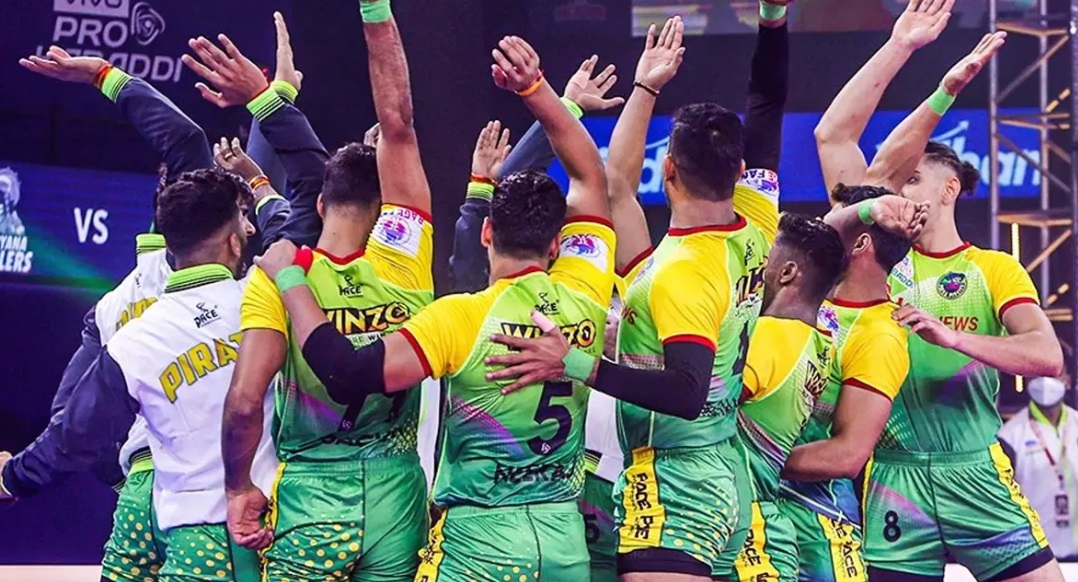 Patna Pirates Complete PKL 11 Semi-final Lineup with Commanding 31-23 Victory Over U Mumba