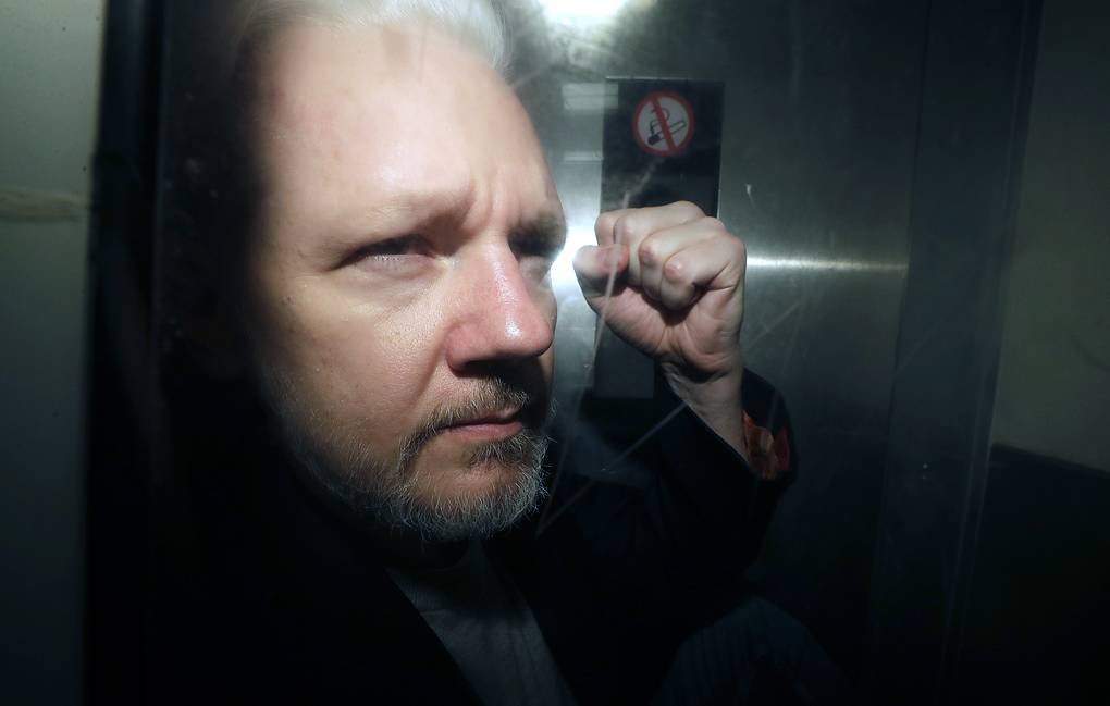 WikiLeaks founder Julian Assange allowed to appeal extradition to US
