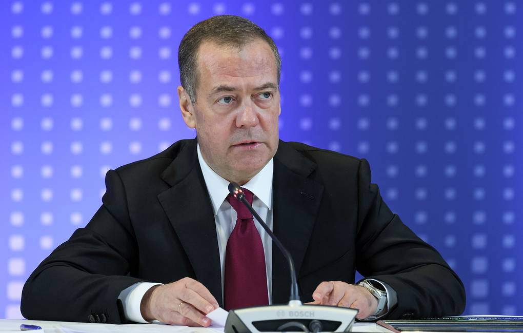 Russia opposes any Western military contingent in Ukraine - Medvedev