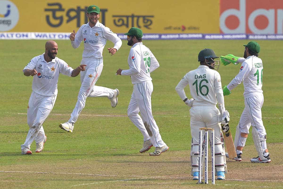 PAKISTAN PENALISED FOR SLOW OVER-RATE IN DHAKA TEST