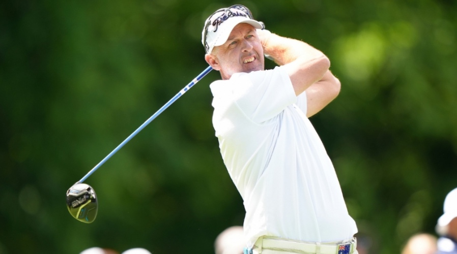 Percy within three of the lead at Senior PGA
