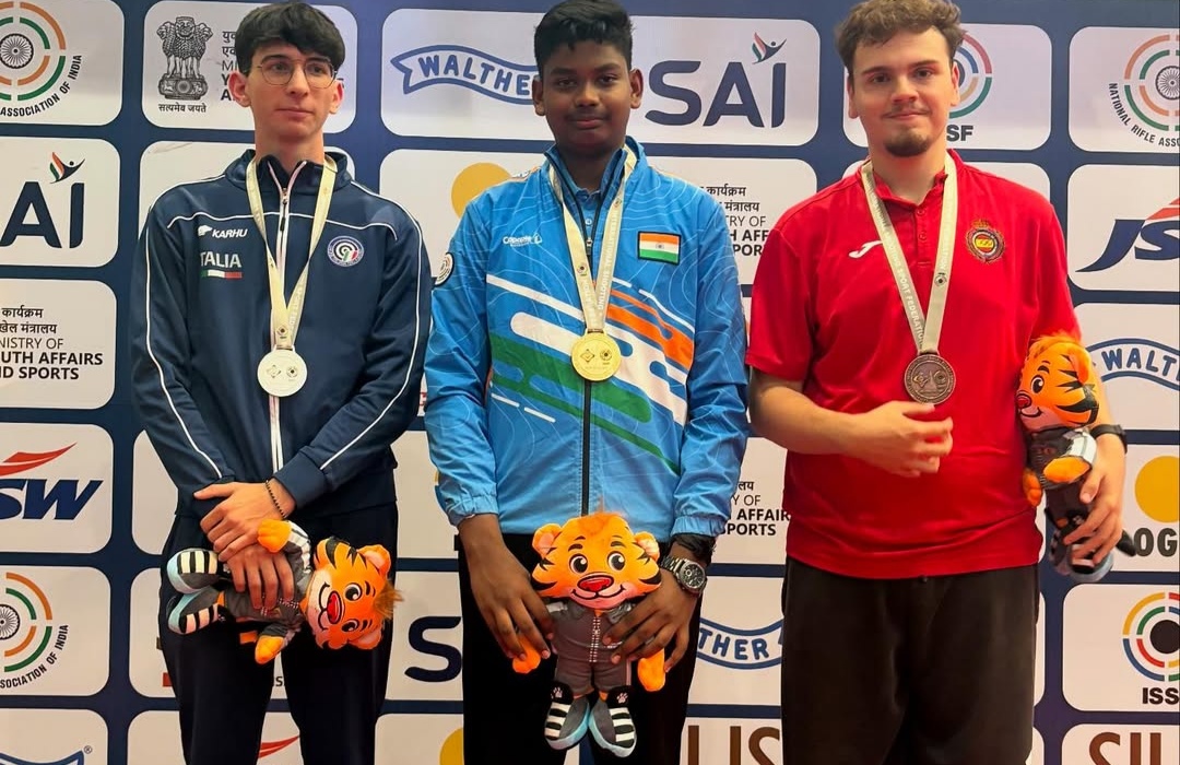 Jonathan Gavin Antony powers to dominant gold as Rashmika clinches silver
