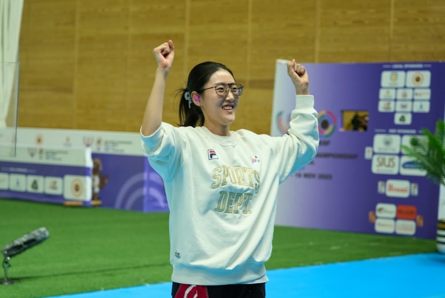  Yang edges out Yao for women's 25m pistol title at 2025 ISSF World Championship Rifle/Pistol