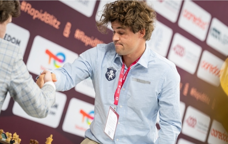 Drama in Doha as Carlsen stumbles at World Rapid