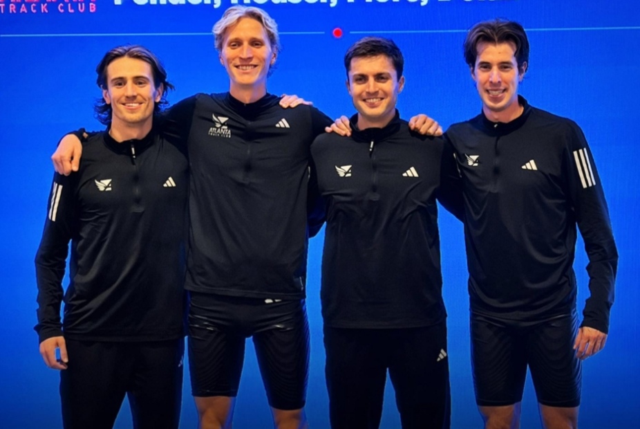 USA breaks world short track 4x800m record