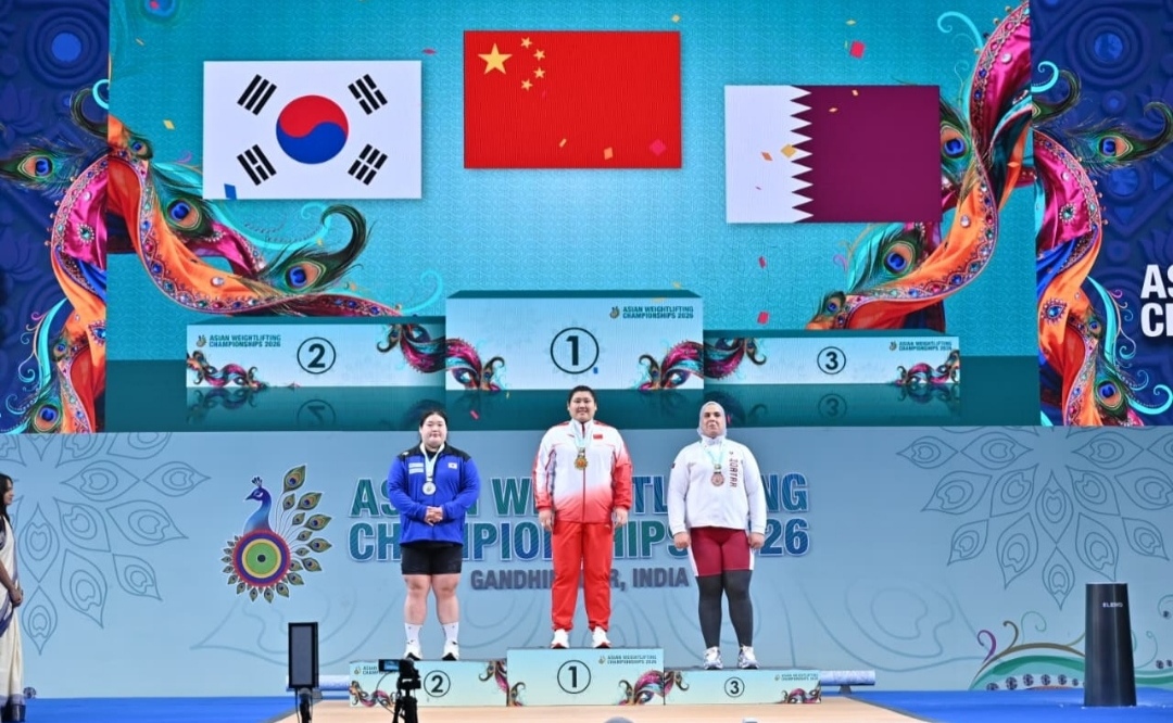 YAN LI POWERS CHINA TO TRIPLE GOLD IN WOMEN’S +86KG