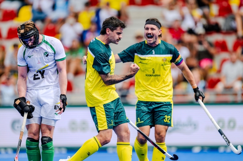Kookaburras see off gutsy Irish challenge as Dutch and Belgians rally and England cruise