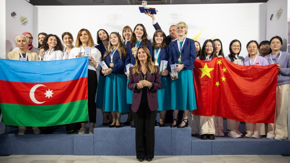 FIDE Team crowned World Champions in Linares