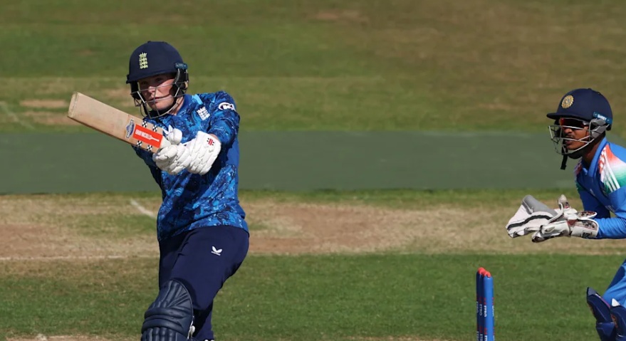 Rew and Bogue in the runs as England and New Zealand earn warm-up victories