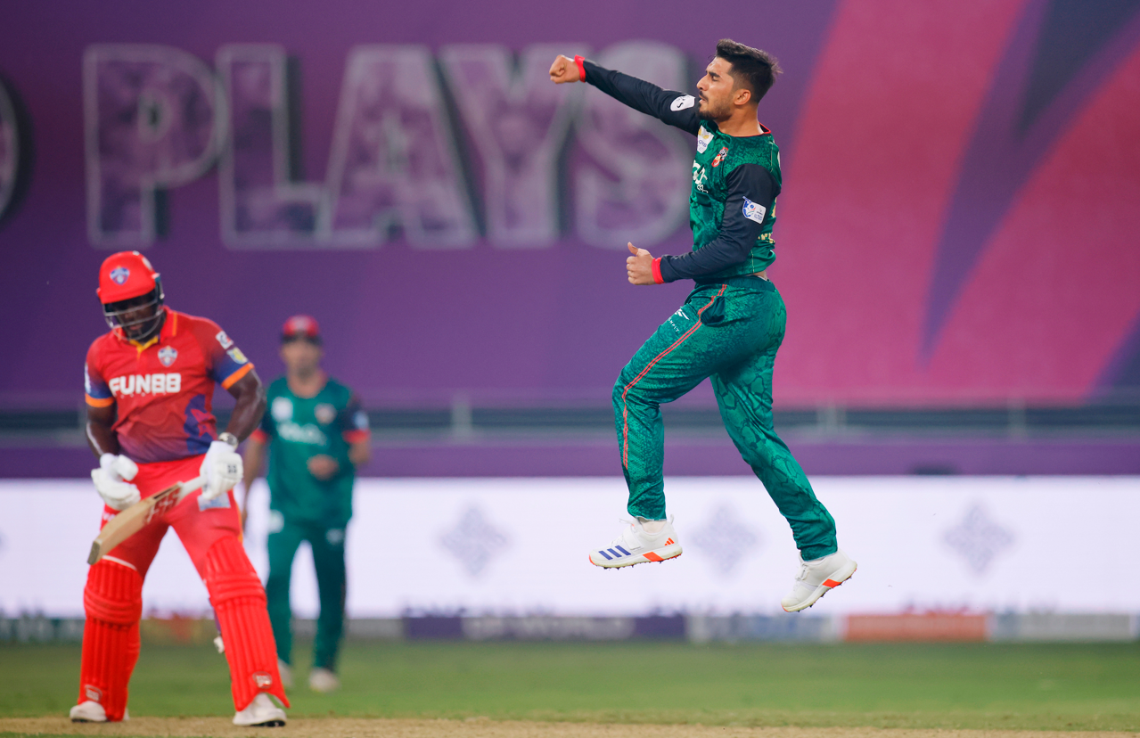 Desert Vipers cruise past Dubai Capitals by four wickets in DP World ILT20 Season 4 opener