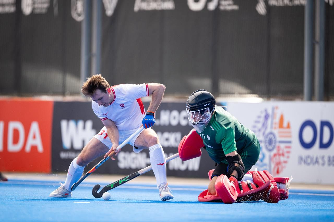 England men snatch last-gasp draw and shootout win vs Dutch