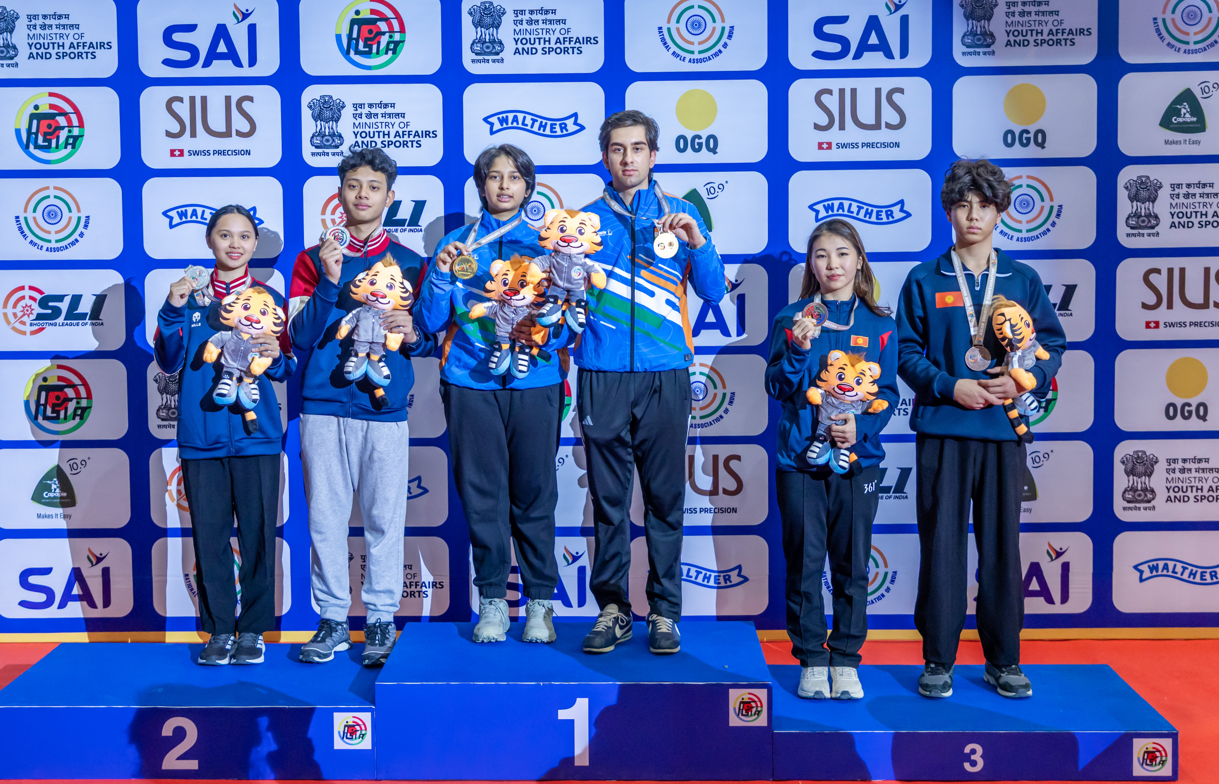 Elavenil and Arjun win mixed team air rifle gold as India crosses 50 medal mark