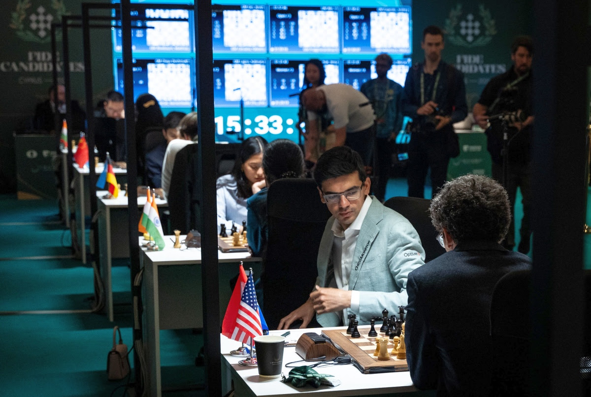 FIDE Candidates: Sindarov stumbles, Giri strikes as race tightens