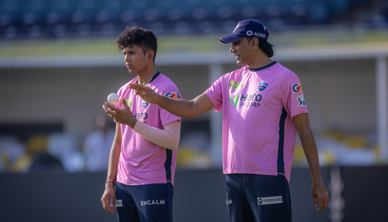 "We’re Still Very Positive," Says Bowling Coach Munaf Patel as DC eye playoffs spot