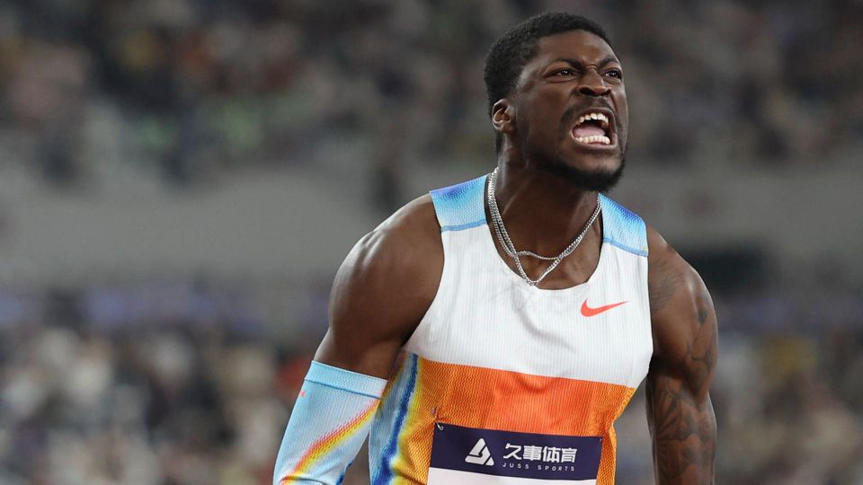 Shanghai was on fire; Tinch flew to a blazing, now equal fourth-fastest of all time in just 24!