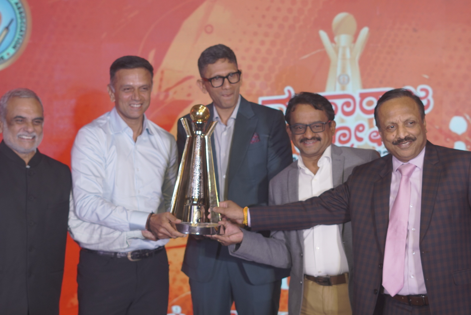 Indian legend Rahul Dravid Unveils Glittering Maharaja Trophy in the presence of Venkatesh Prasad