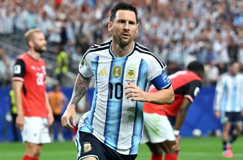 Messi bounced back from missing an early penalty to become the all-time leading scorer