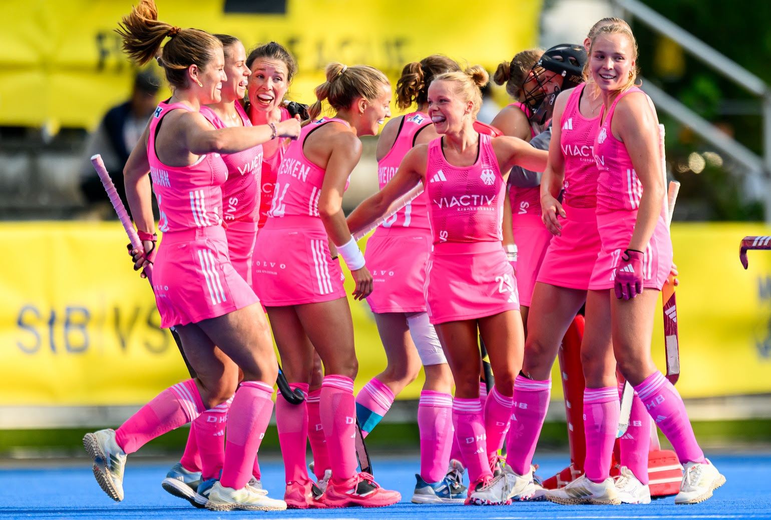 Double joy for Germany as both women and men dominate in Berlin