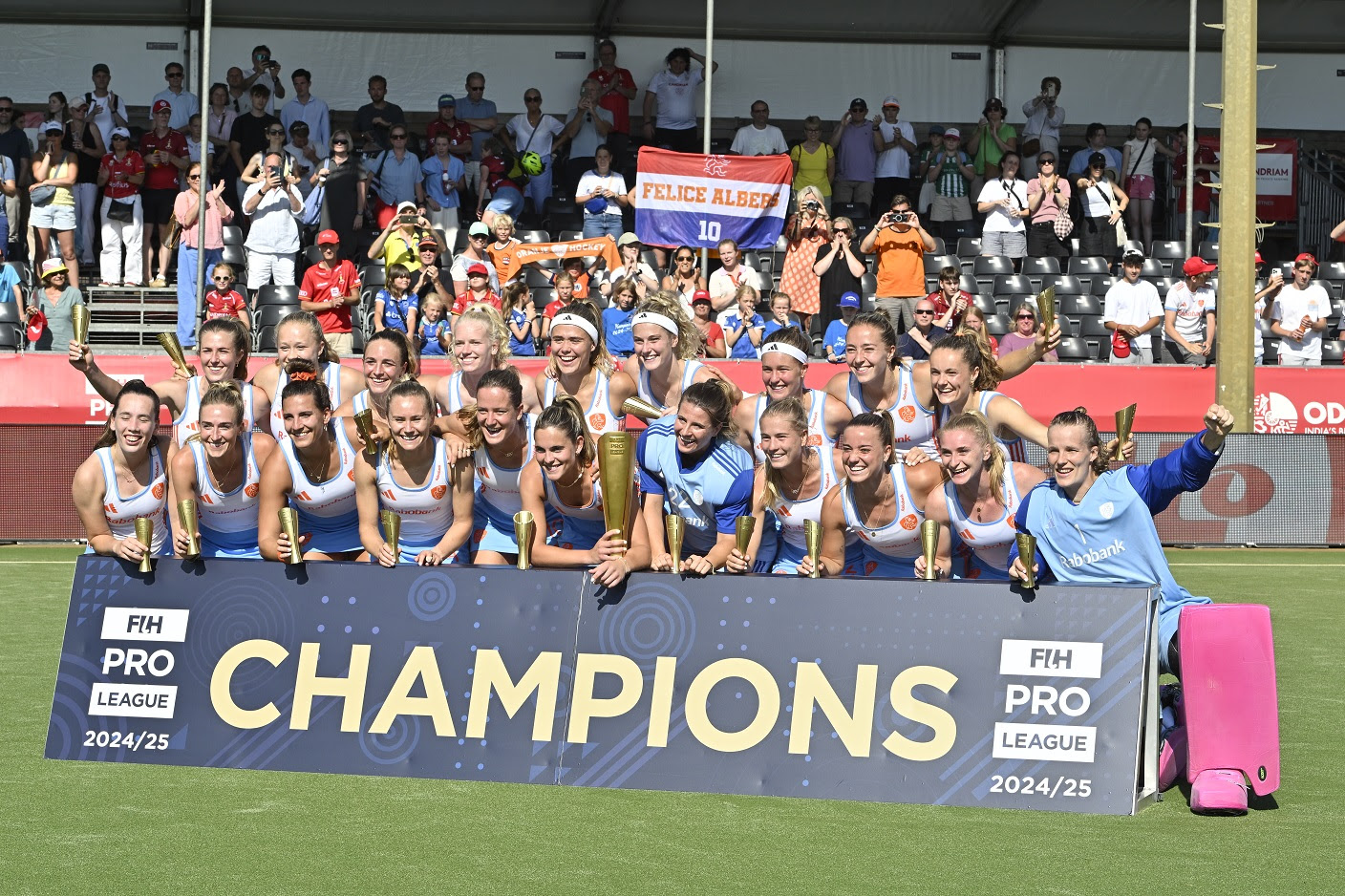 Dutch women cap off stellar season with shootout win as Spanish men clinch World Cup spot