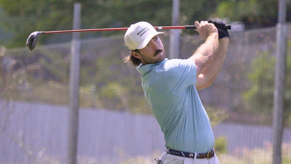 Surprise family history for American rookie in PNG
